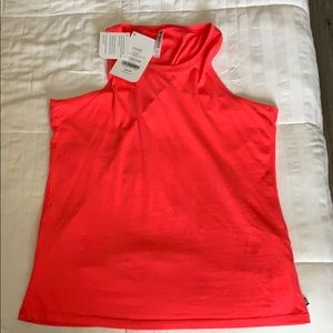 Fabletics twist back tank top